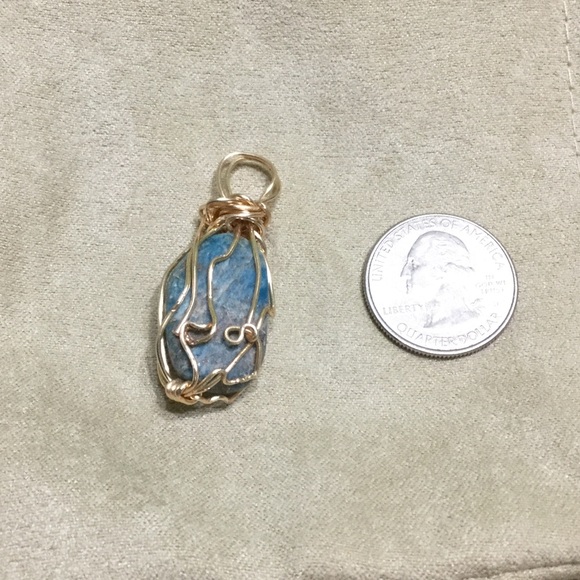 Gemstone Pendant - Picture 4 of 4